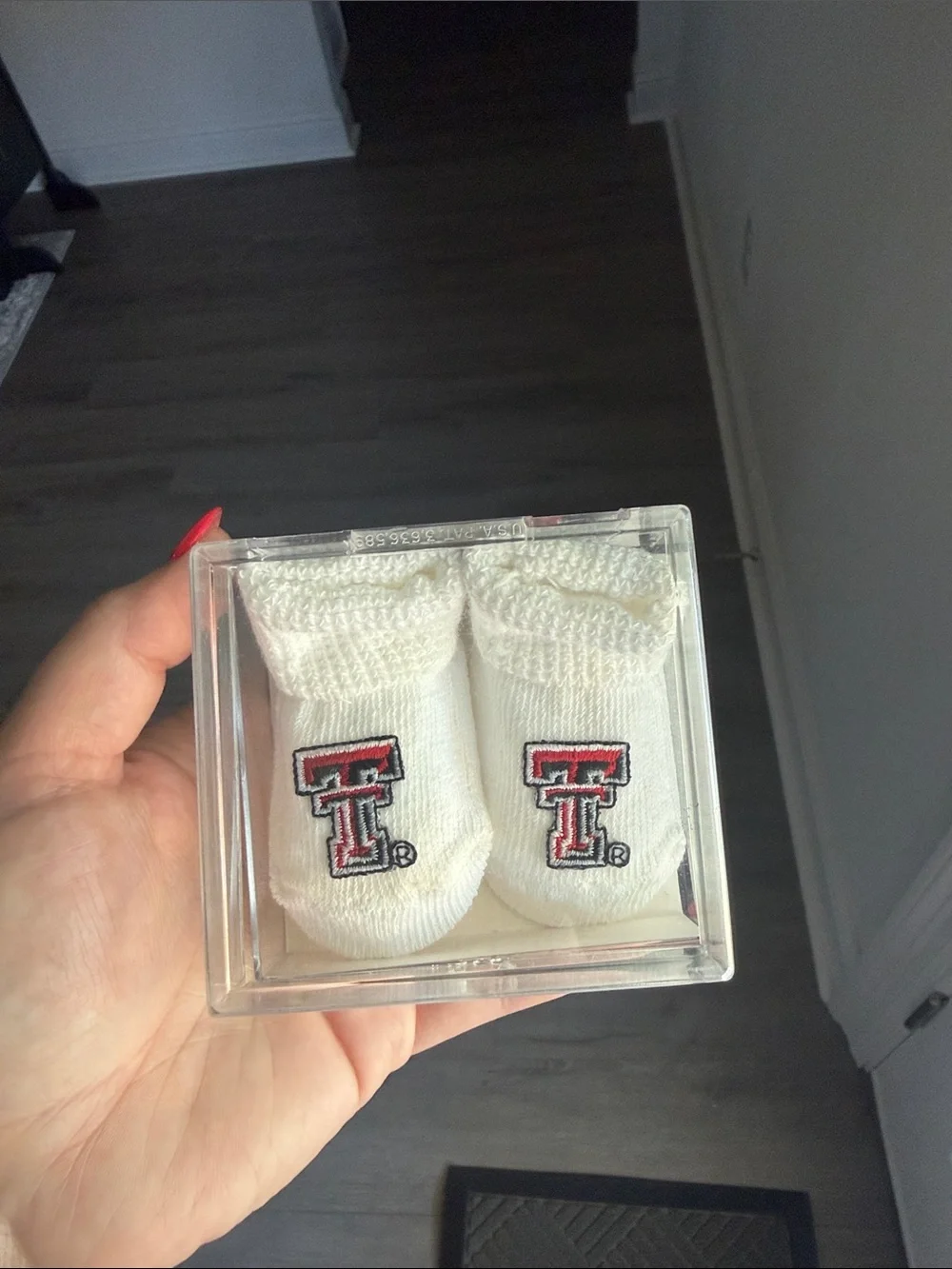 Infant Texas Tech Bootie Socks & Beanie